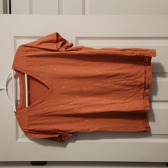 Ana XXL v neck shirt S4 - Picture 1 of 3
